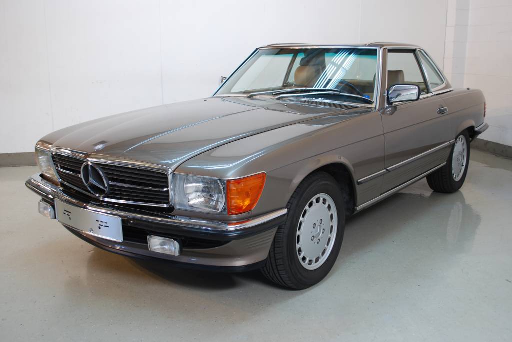1987 MercedesBenz 560 SL R107048 M117967 